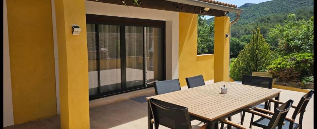 Magnifique Villa Avec Piscine, Sauna Et Hammam La Crau Buitenkant foto