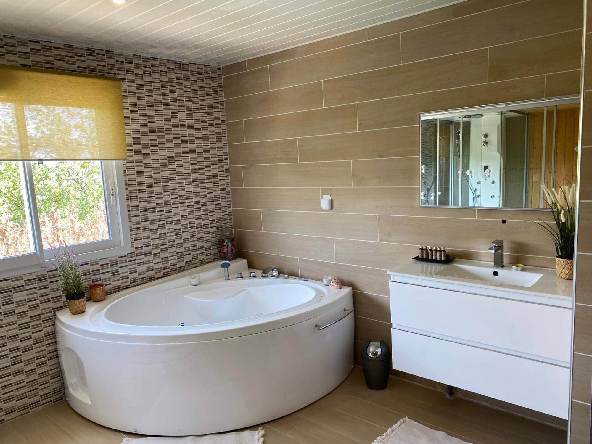 Magnifique Villa Avec Piscine, Sauna Et Hammam La Crau Buitenkant foto